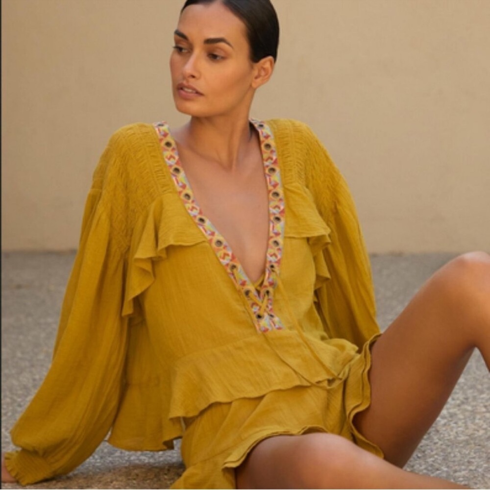 NWT’S By Anthropologie Embellished Grommet Ruffled Oversized Blouse SZ XS